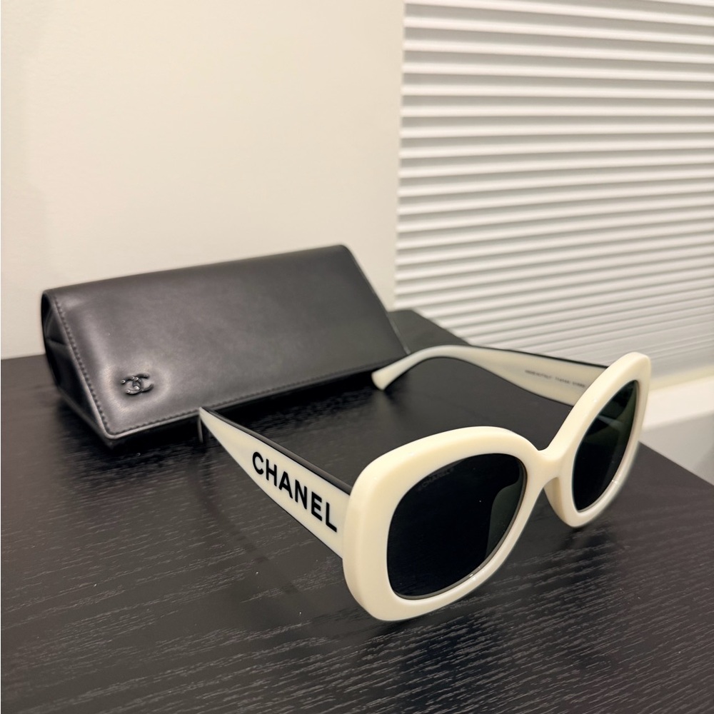 CHANEL Black and Cream Sunglasses
